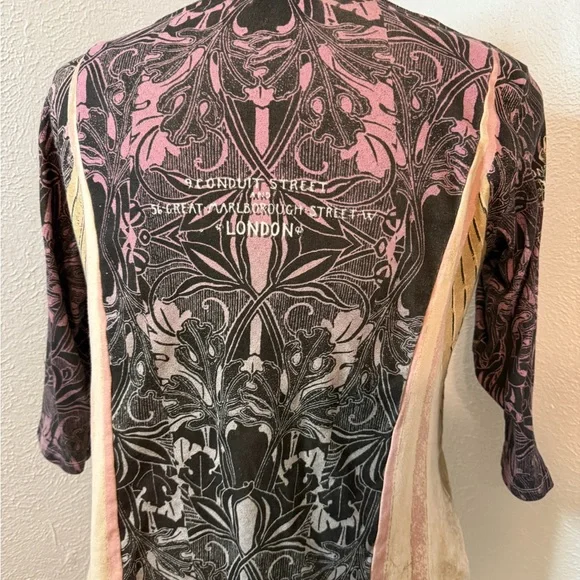 🌸 Vanilla Sugar Mixed Media Top – Boho Floral Vibes 🛍 Size 1X Gently Worn - Picture 3 of 4